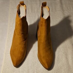 J.Adams Shoes Andi Tan Suede Chelsea Pull‎ Tab Pointed Toe Comfort Women 10